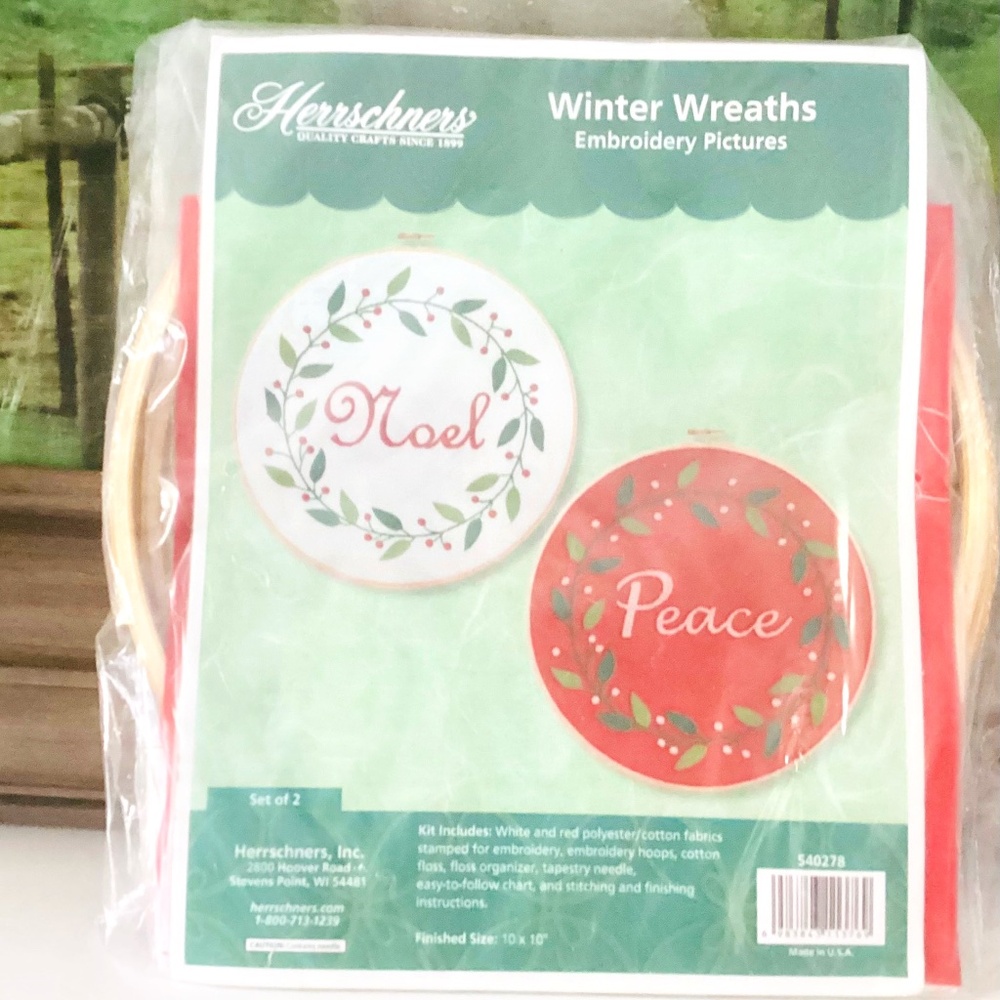 Herrschners Embroidery Kit Winter Wreaths 10x10" Set of 2 Christmas New Sealed
